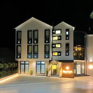 3* Hotel Baz'hur Boutique