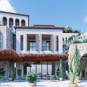 Te Stefi Hotel