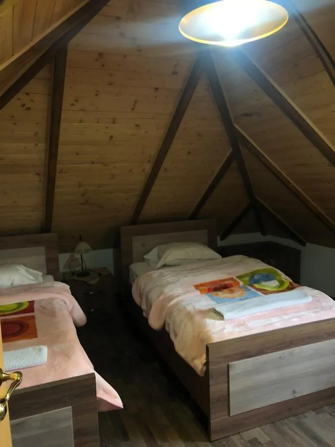Gasthuis Bujtina Gjana Hotel Kukes