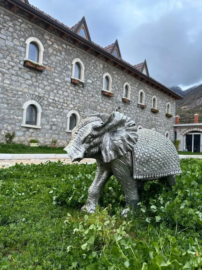 Gasthuis Bujtina Gjana Hotel Kukes Albanië