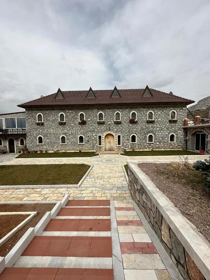 Bujtina Gjana Hotel Kukes Albanië